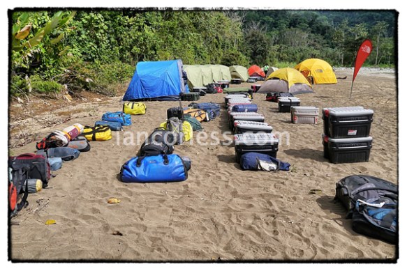 Cool campsite on the beach next to the river