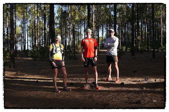 Julia Bottger, Philipp Reiter and Ryan Sandes in Gran Canaria copyright Ian Corless
