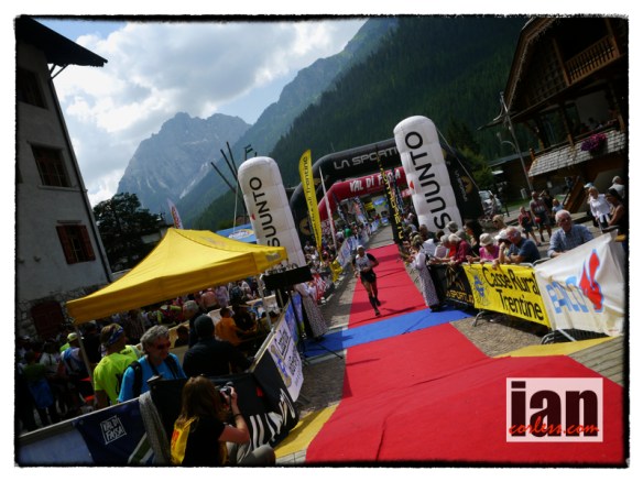 ©copyright .iancorless.com._1070224