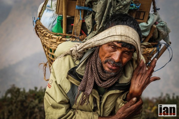 ©iancorless.com_Nepal2014_7-1013#ETRkathmandu