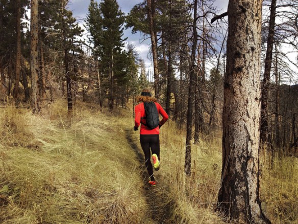 Joe Grant running with RACE ELITE 24 ©inov8