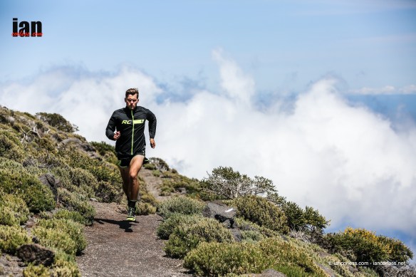 scott_running_rc_shoot_lapalma_iancorless253